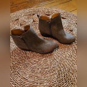 Stylish Kids Ankle Boots - Brown